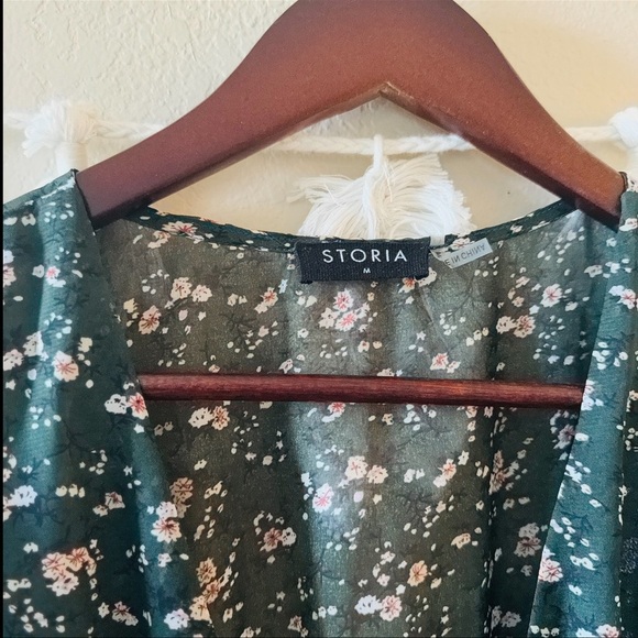 Storia | Floral Bodycon Dress - Picture 6 of 7